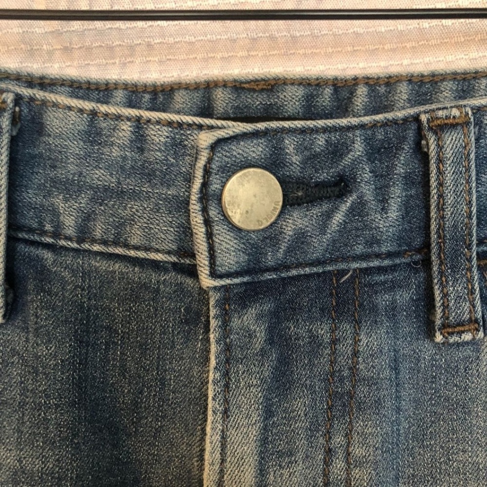 UNIQLO Stretch Skinny Fit Tapered Low Rise Jeans, Size 28, NWOT - Picture 3 of 16